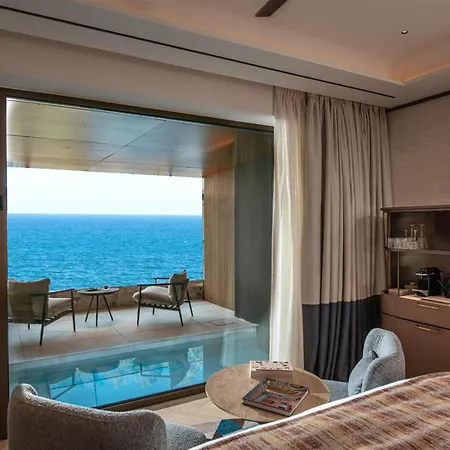 ホテル Hilton Chania Old Town & 5*