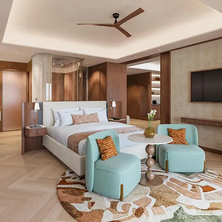 Hilton Chania Old Town & Hotel Chania (Crete)