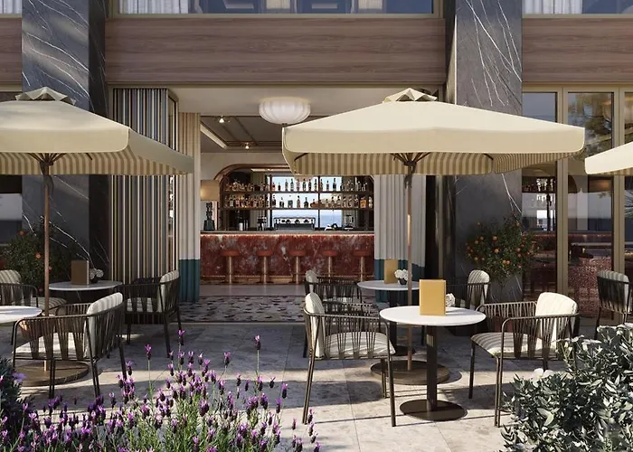 호텔 Hilton Chania Old Town & 5*