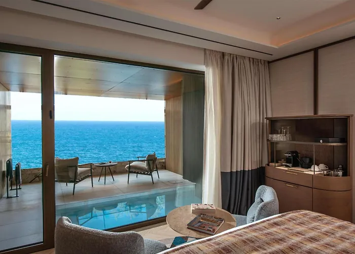 מלון Hilton Chania Old Town & 5*